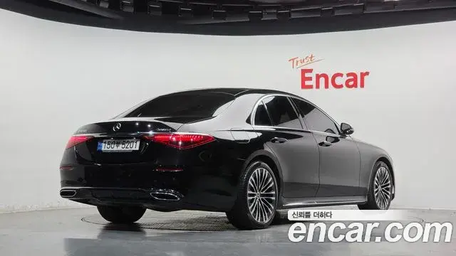 Mercedes-Benz S-Class 2022 — Фото 2/20