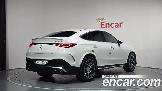 Mercedes-Benz GLC-Class 2024 — Photo 2/20