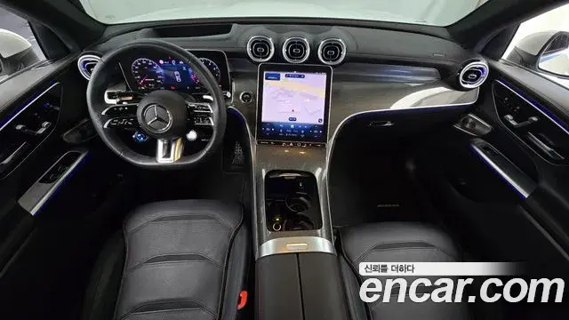 Mercedes-Benz GLC-Class 2024 — Photo 7/20