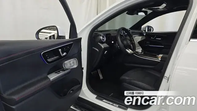Mercedes-Benz GLC-Class 2024 — Photo 10/20