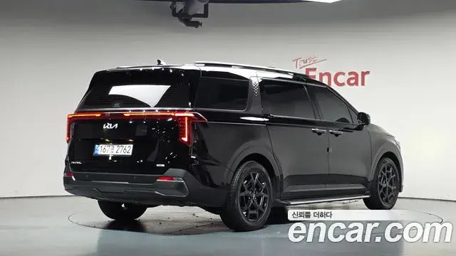 Kia Carnival 2024 — Şəkil 10/50