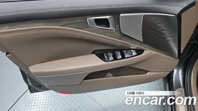 Kia K8 2024 — Şəkil 10/30