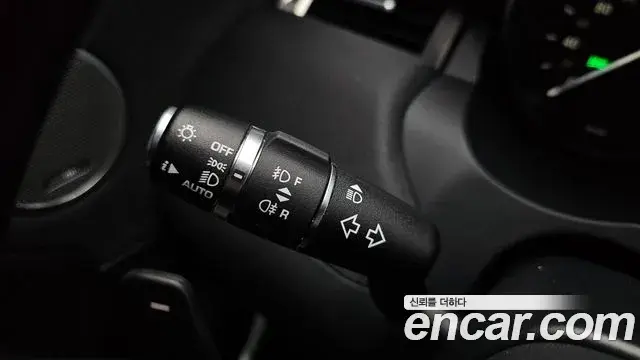 Land Rover Range Rover Evoque 2018 — Photo 26/34