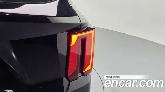 Kia Sorento 2024 — Şəkil 31/35