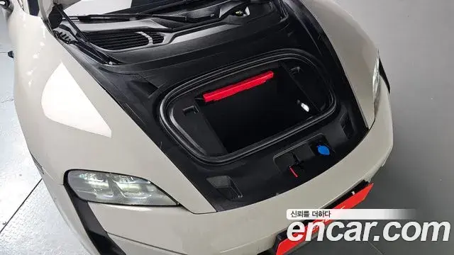 Porsche Taycan 2024 — Şəkil 27/37