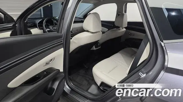Hyundai The New Tucson 2023 — Фото 11/20