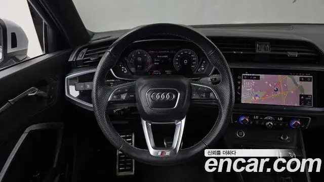 Audi Q3 2024 — Фото 13/20