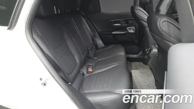 Mercedes-Benz GLC-Class 2025 — Фото 12/20