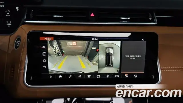Land Rover Range Rover Velar 2018 — Фото 13/20