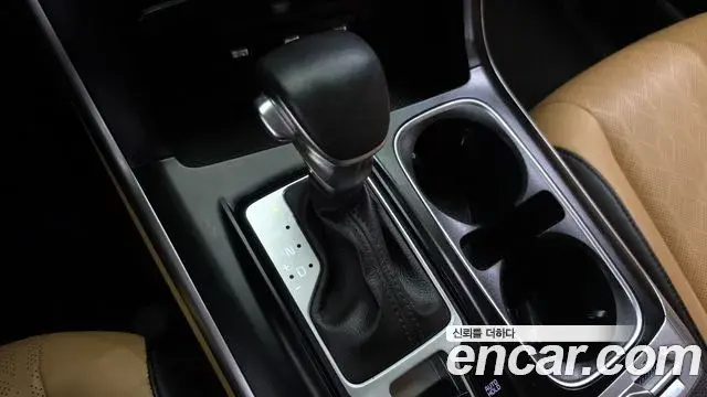 Kia Carnival 2022 — Photo 9/20