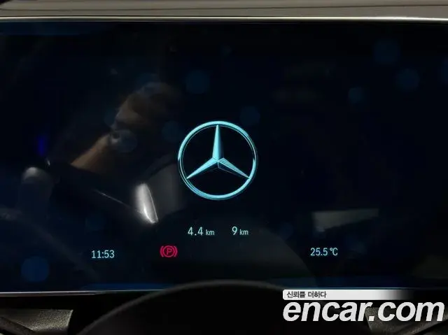 Mercedes-Benz GLC-Class 2026 — Şəkil 5/10