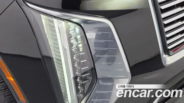 Cadillac Escalade 2026 — Şəkil 13/40