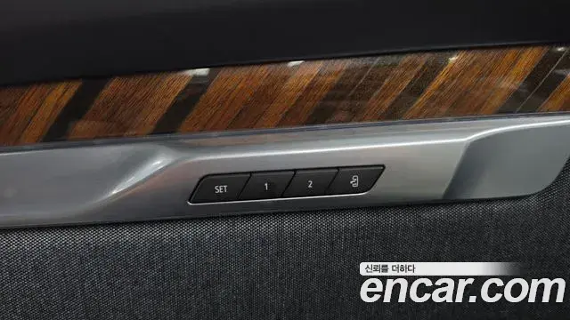 Cadillac Escalade 2026 — Şəkil 11/40