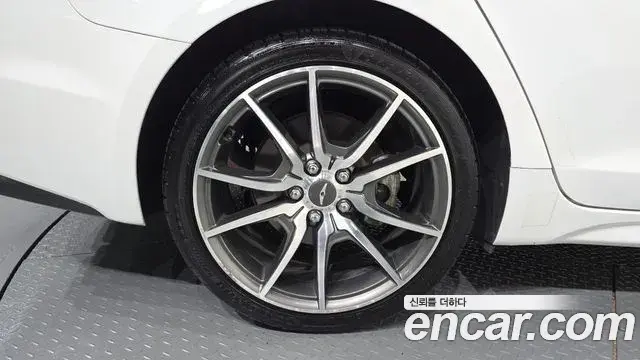 Genesis G70 2020 — Şəkil 26/35