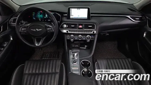 Genesis G70 2020 — Şəkil 27/35