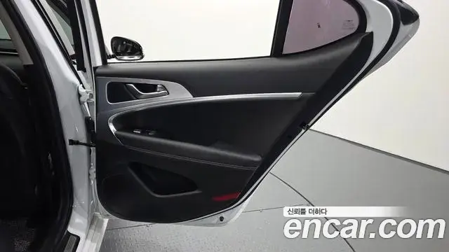 Genesis G70 2020 — Şəkil 17/35