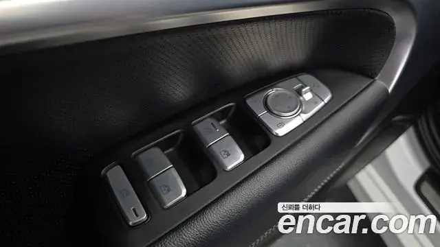Genesis G70 2020 — Şəkil 2/35