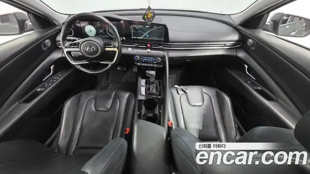 Hyundai Avante 2021 — Photo 7/20