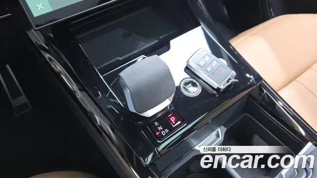 Land Rover Range Rover Sport 2026 — Photo 12/20