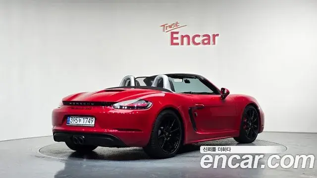Porsche 718 Boxster 2018 — ფოტო 4/30