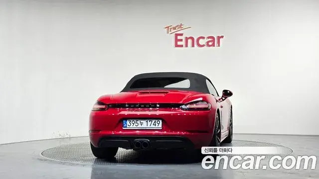 Porsche 718 Boxster 2018 — ფოტო 21/30