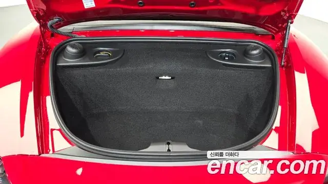 Porsche 718 Boxster 2018 — ფოტო 27/30