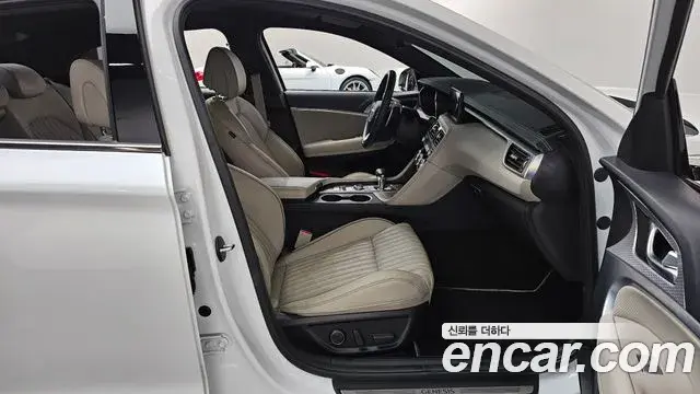 Genesis G70 2021 — Photo 29/36