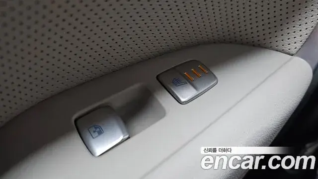 Genesis G70 2021 — Photo 7/36