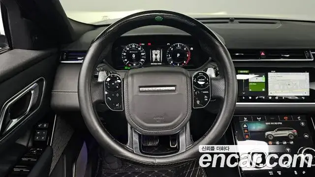 Land Rover Range Rover Velar 2018 — ფოტო 5/36