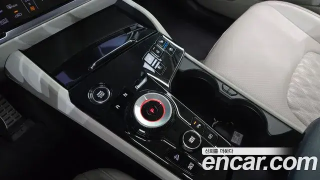 Kia Sportage 2022 — Фото 9/20