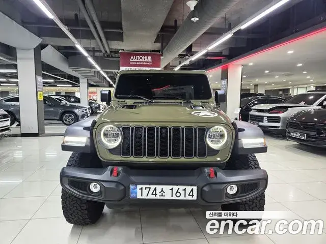 Jeep Wrangler 2025 — Фото 1/17
