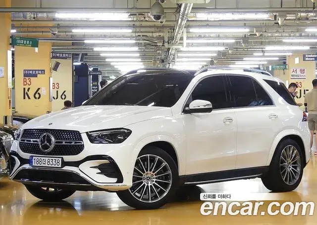 Mercedes-Benz GLE-Class 2024 — Фото 20/20
