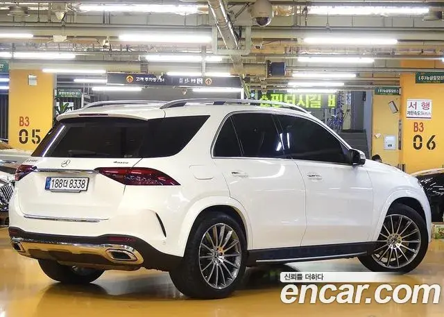 Mercedes-Benz GLE-Class 2024 — Фото 1/20