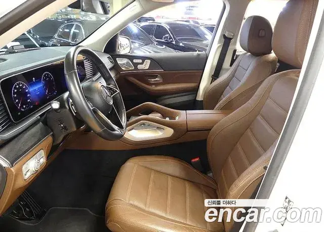 Mercedes-Benz GLE-Class 2024 — Фото 8/20