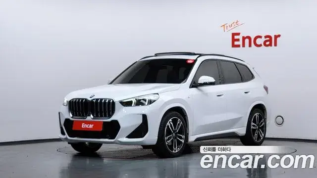 BMW X1 2023 — Фото 1/20