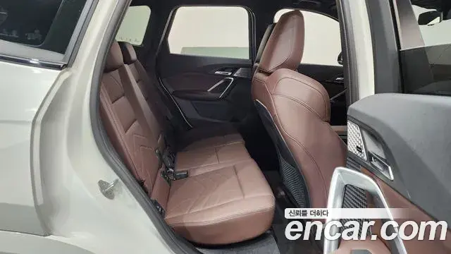 BMW X1 2023 — Фото 11/20