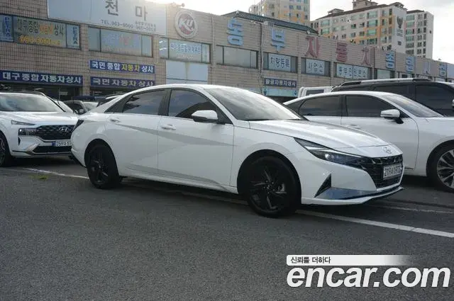 Hyundai Avante 2023 — Photo 2/20