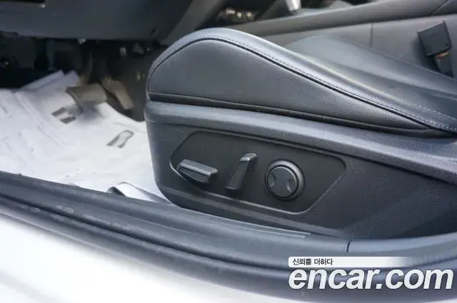 Hyundai Avante 2023 — Photo 6/20