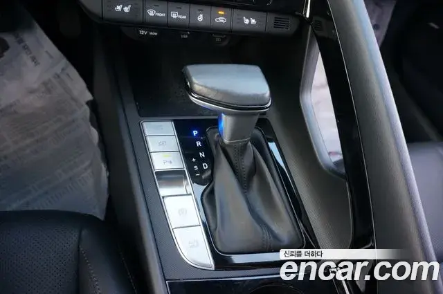 Hyundai Avante 2023 — Photo 16/20