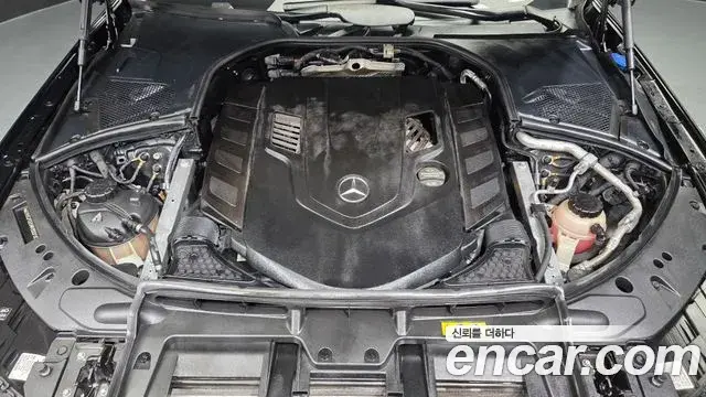 Mercedes-Benz S-Class 2021 — Фото 6/20