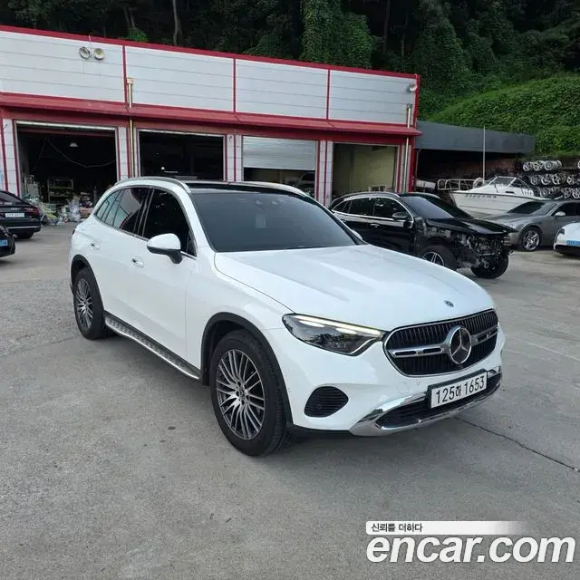 Mercedes-Benz GLC-Class 2023 — Фото 7/20