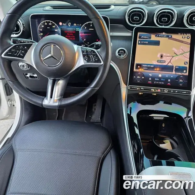 Mercedes-Benz GLC-Class 2023 — Фото 14/20