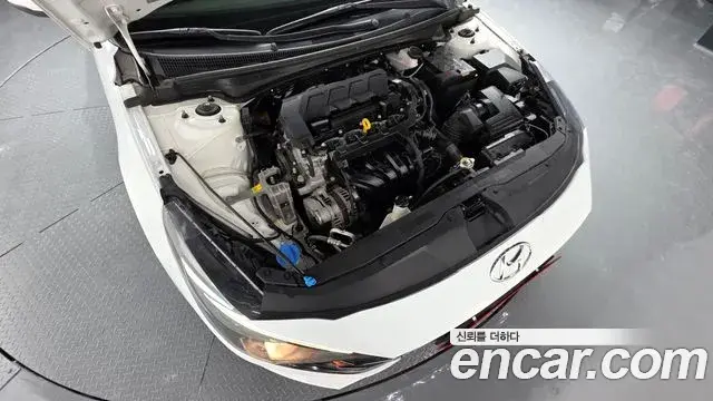 Hyundai Avante 2021 — ფოტო 6/20