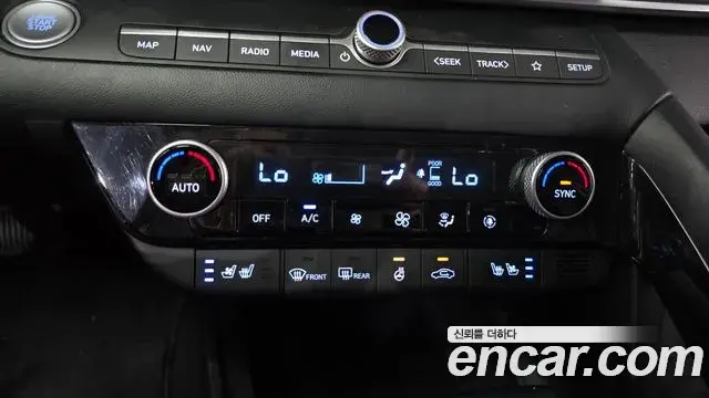 Hyundai Avante 2021 — ფოტო 17/20