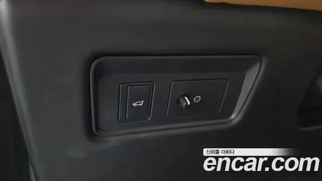 Land Rover Range Rover Sport 2018 — Фото 18/20