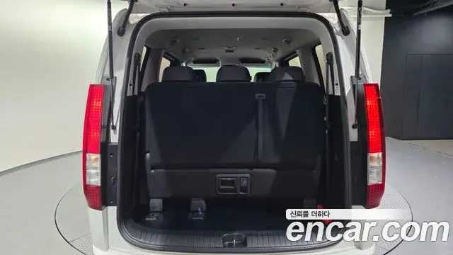 Hyundai Staria 2023 — Фото 20/20