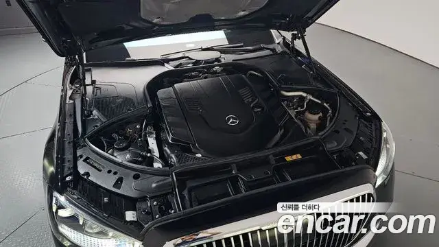 Mercedes-Benz S-Class 2023 — Фото 6/20