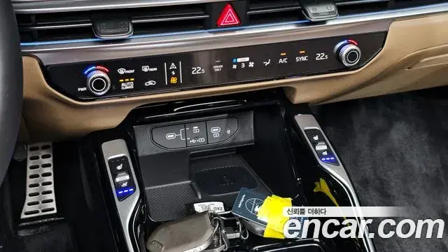 Kia Sorento 2024 — ფოტო 13/35