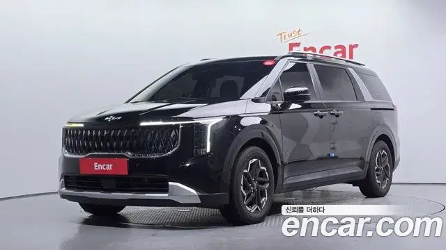 Kia Carnival 2024 — Photo 1/20