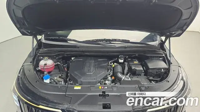 Kia Carnival 2024 — Photo 6/20
